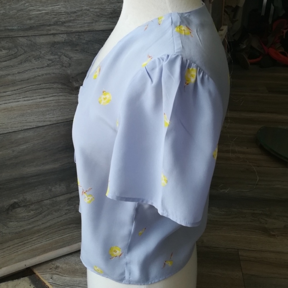 Intermix Blouse - Picture 3 of 7